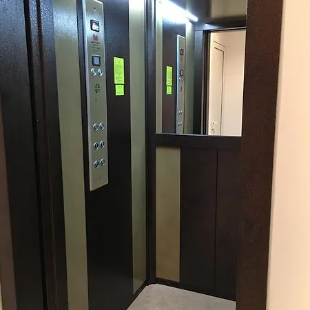 Golden Fish Family Hotel 3*